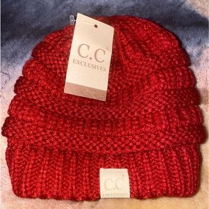 NWT Red CC Exclusive Chunky Cable Knit Kids M-L Beanie Hat